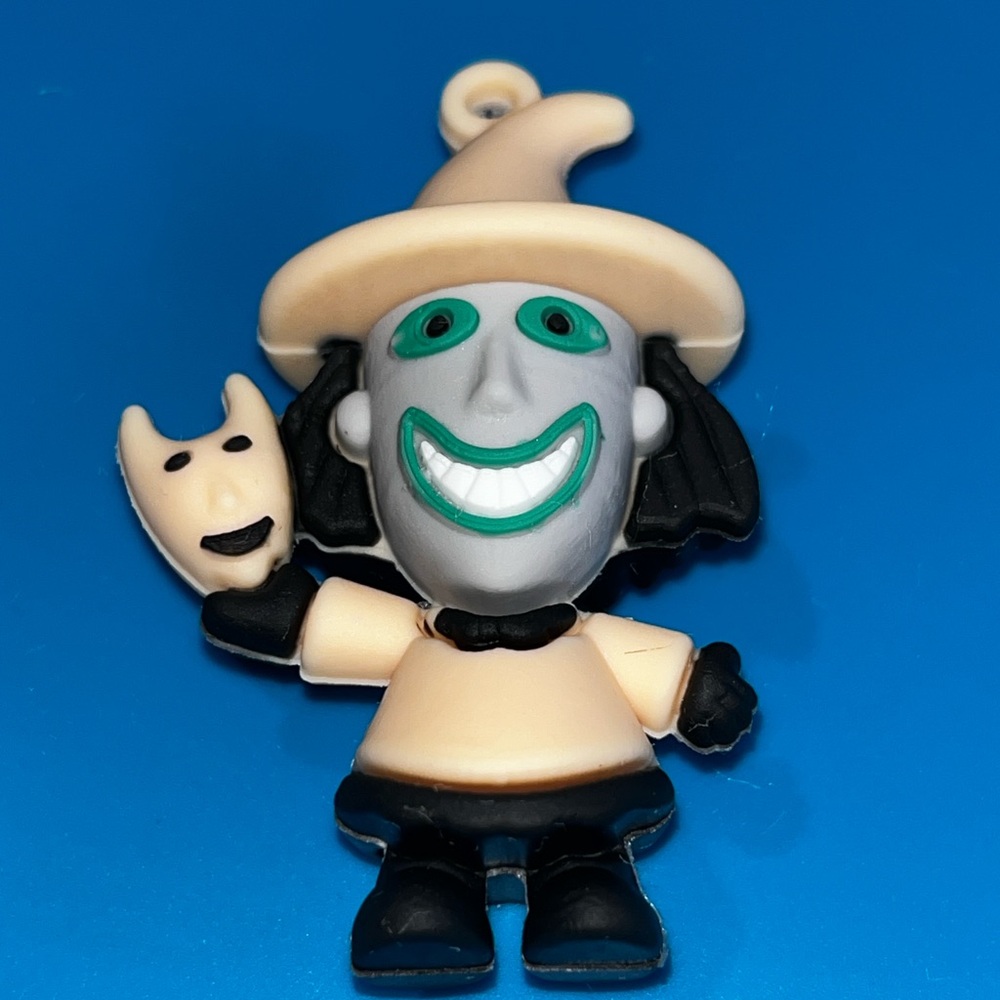 The Nightmare Before Christmas mini ornament - Barrel Peach